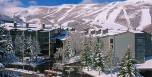 Silver King Hotel Exterior Winter