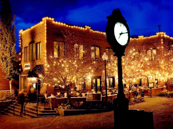 Cafe Terigo's Gorgeous Outdoor Light Display on Main Street in Park City