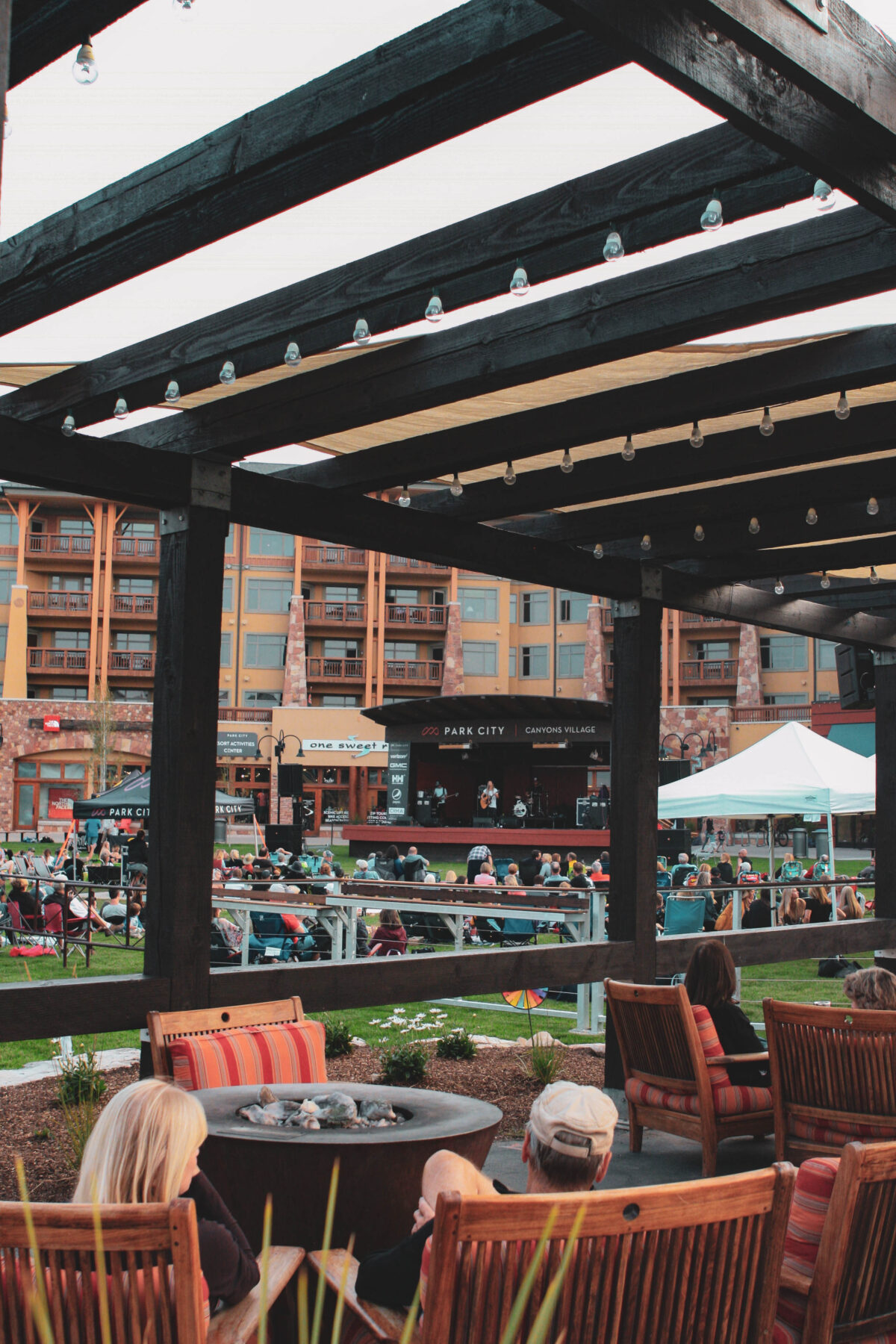 Live music on the lawn of Sundial Lodge located in Canyons Village, Park City Utah