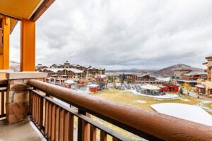 Sundial Lodge b417