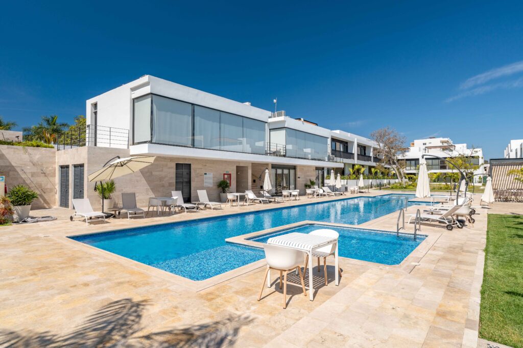 Vista Natura Pool