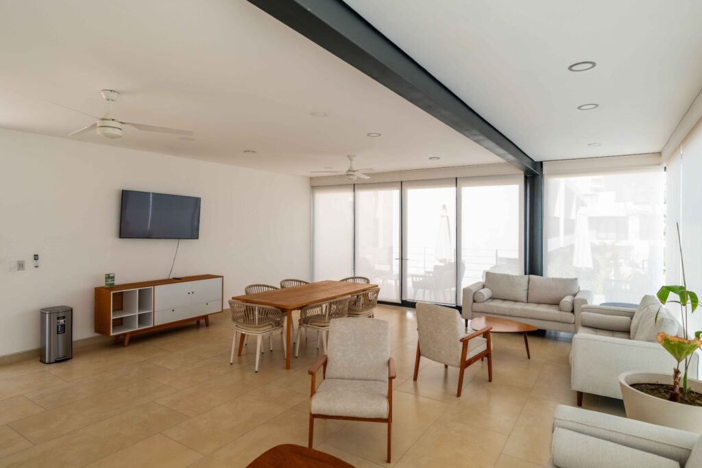 Vista Natura Clubhouse